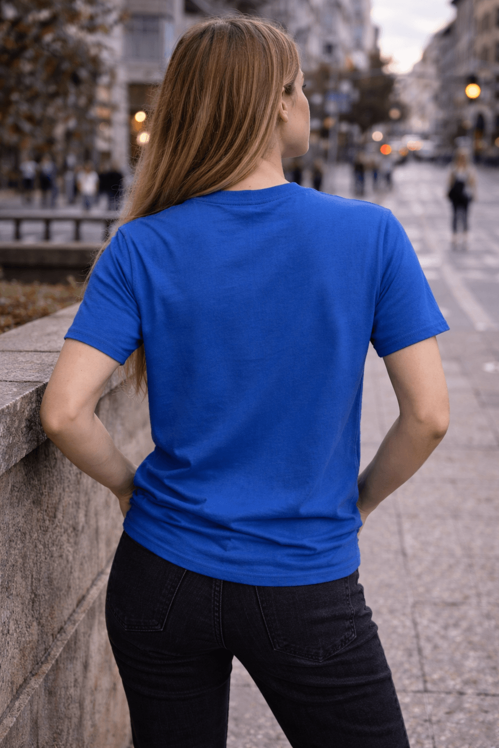 Avyron Clothing retro blue glitch logo t-shirt