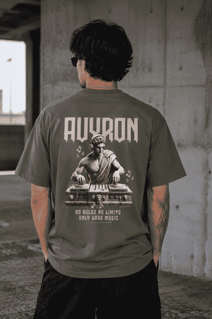 Avyron DJ Statue T-Shirt — Retro Vinyl Music Tee ("No Rules No Limits Only Hard Music")