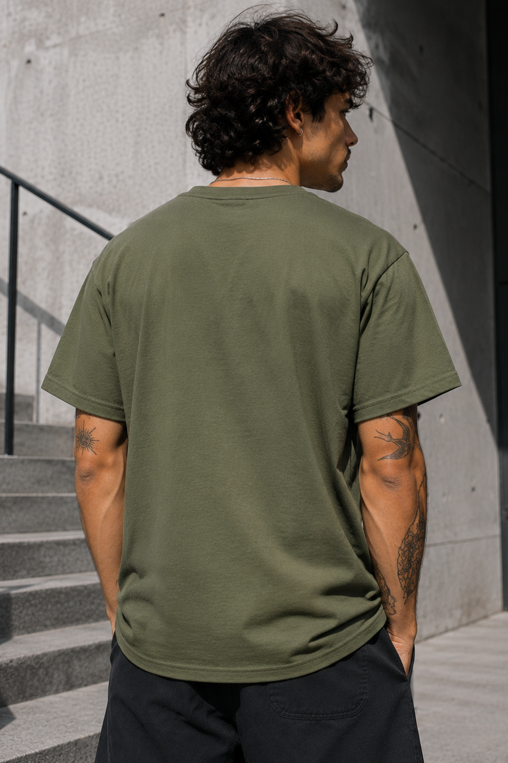 Wolf System graphic tee | Wolf Face Illustration Tee, Tech Noir Animal Shirt